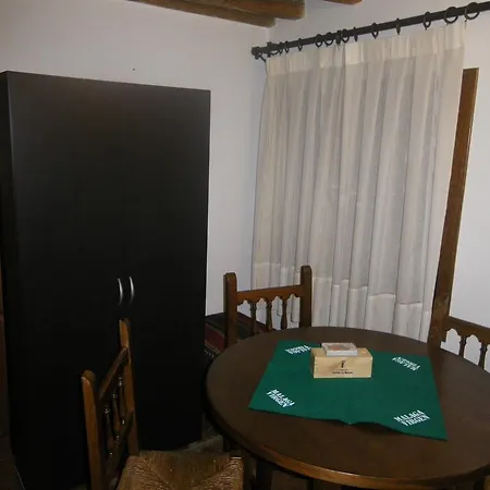 Caballero De Castilla Casa rural Santiuste de San Juan Bautista