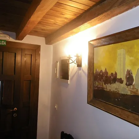 Caballero De Castilla Santiuste de San Juan Bautista