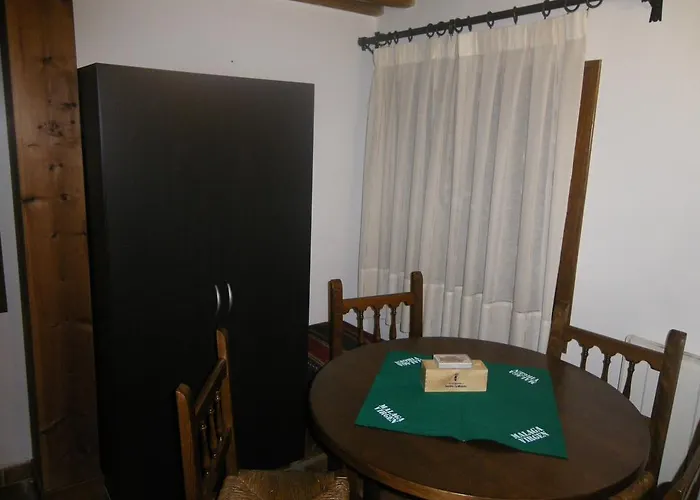 Caballero De Castilla Lantställe Santiuste de San Juan Bautista